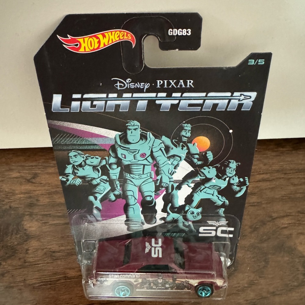NWT Mattel Hot Wheels Disney Pixar Lightyear 5 Car Bundle - Picture 4 of 7